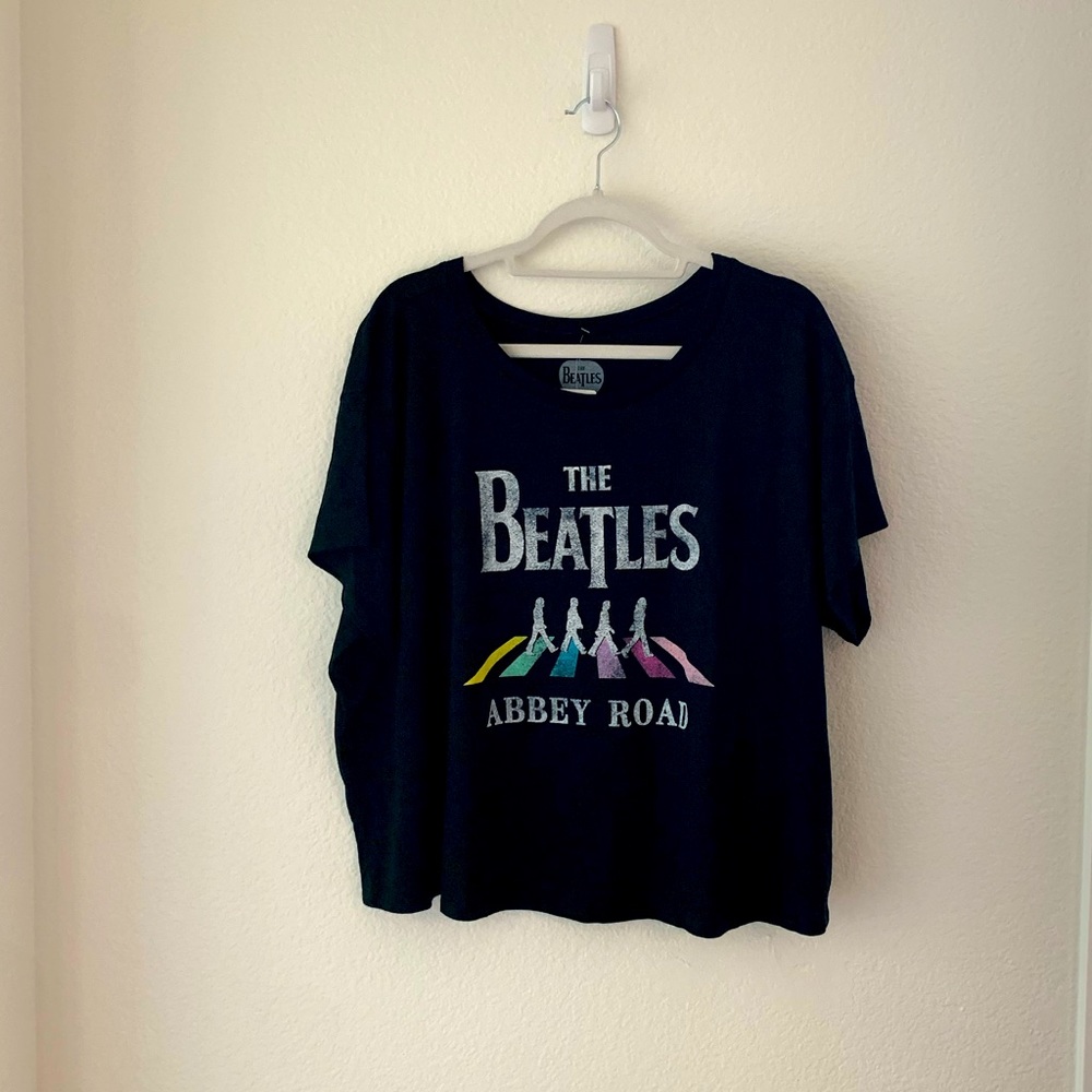 Beatles crop top plus size